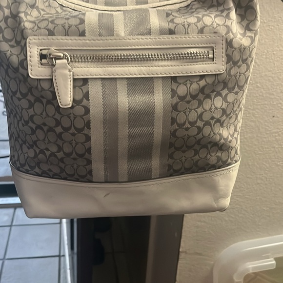 Coach Gray and White Geometric Shoulder Bag - Picture 17 of 17